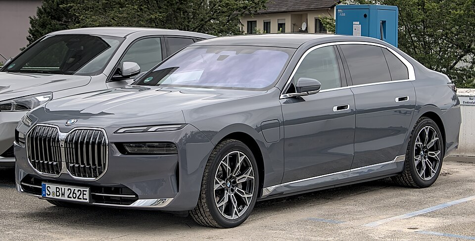 BMW 7 серии