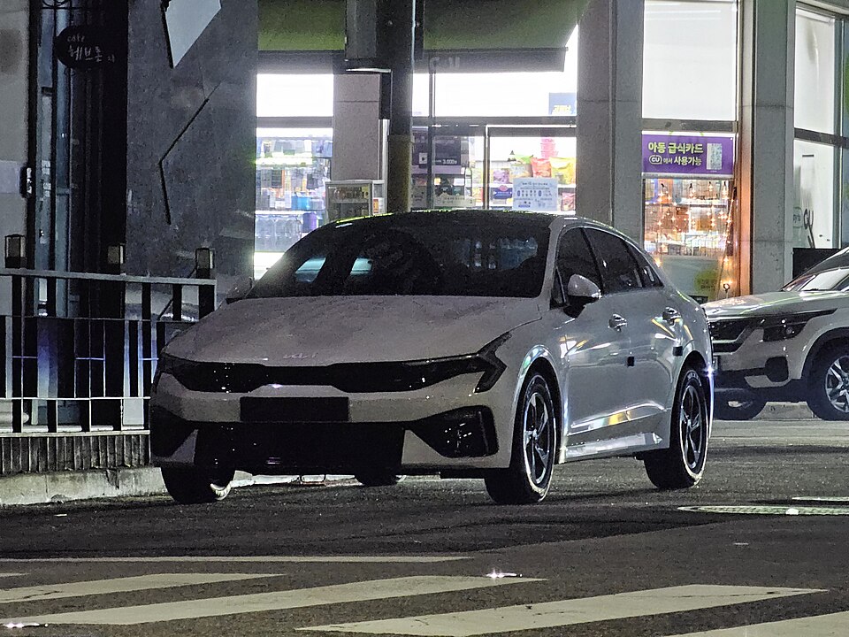 Kia K5 / Optima