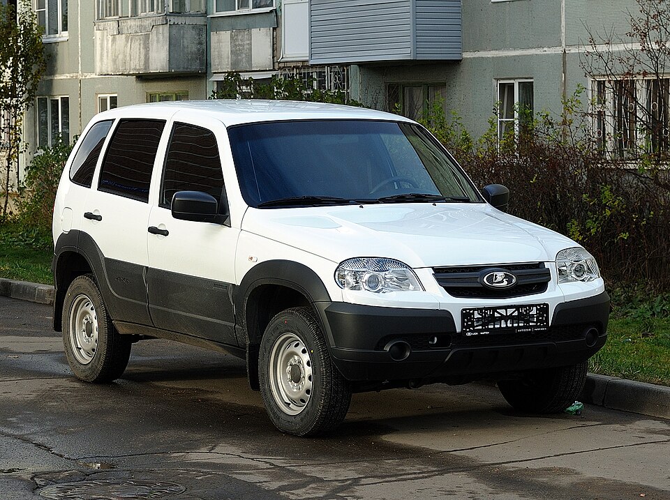 LADA Niva Travel